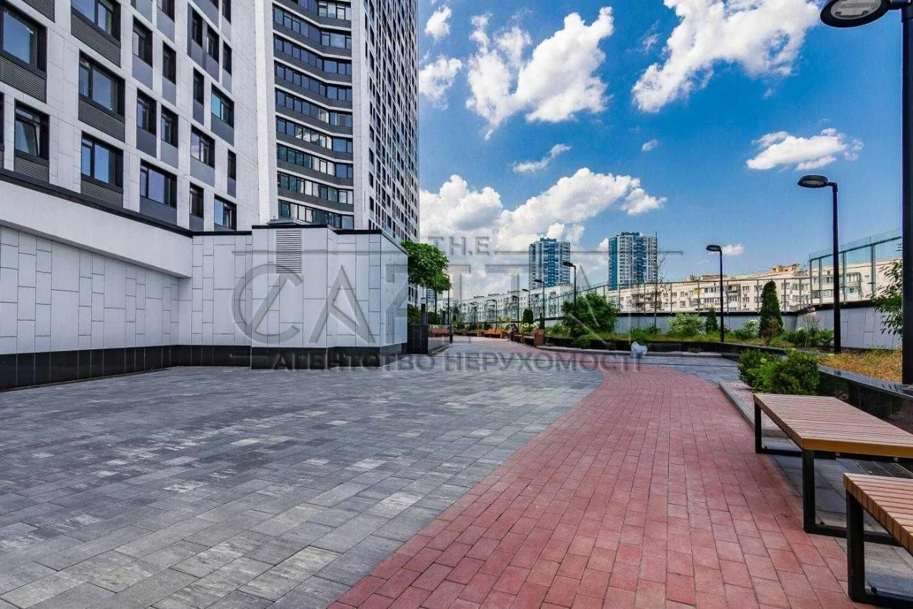 Полностью готовая видовая квартира 83,5 м² в ЖК Manhattan City