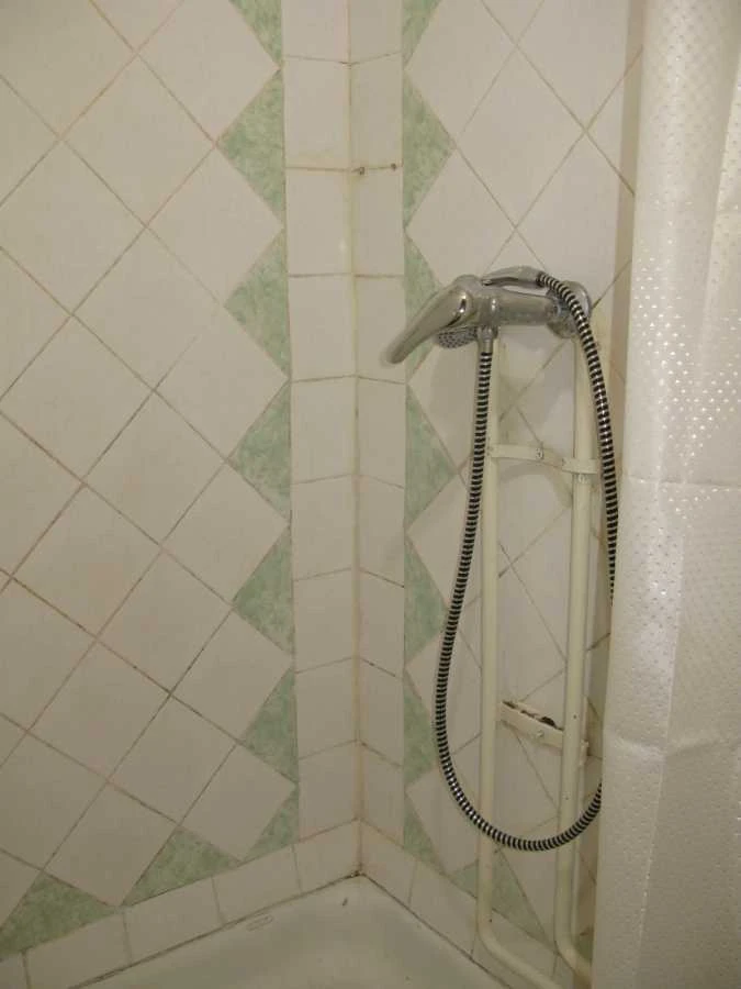 Продам однокімнатну квартиру (30 м²) у Києві, Дарницький рай