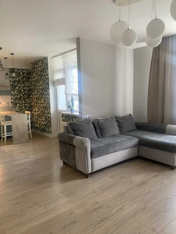 Продам трикімнатну квартиру (90 м²) у Києві, Подільський рай