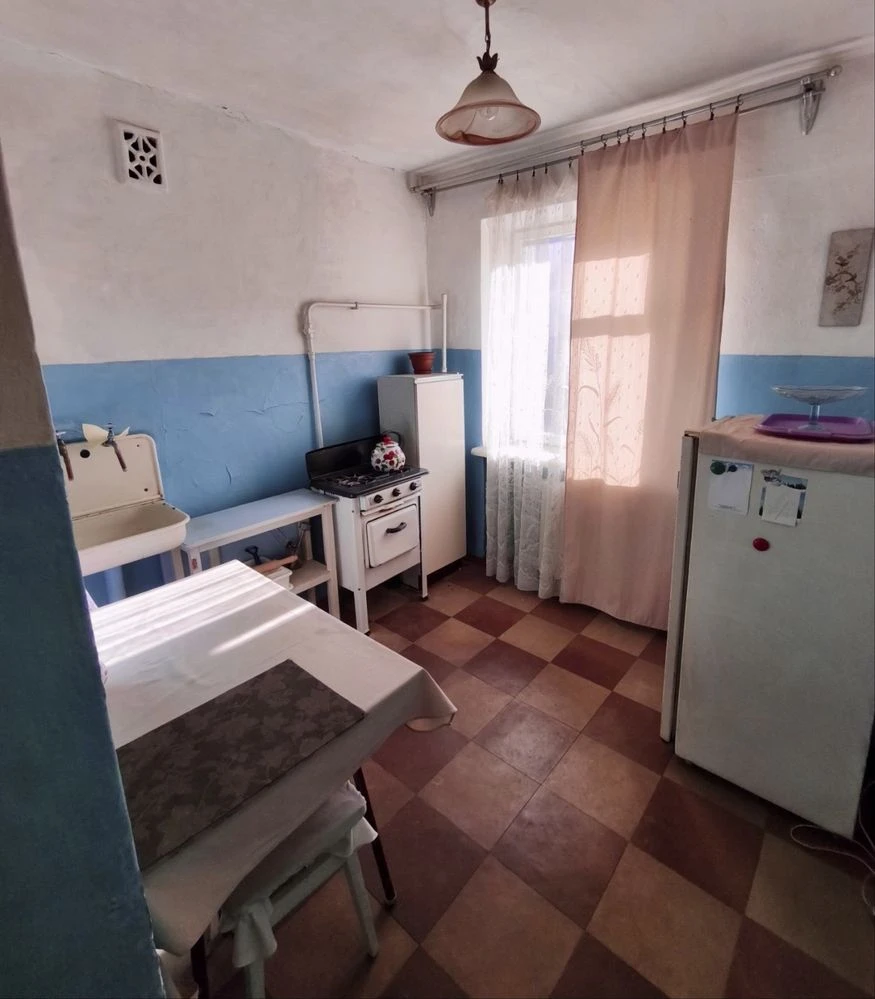 Продається 1-к, 5/5, 32,5 м2, Вул Джохара Дудаєва 9, Караває