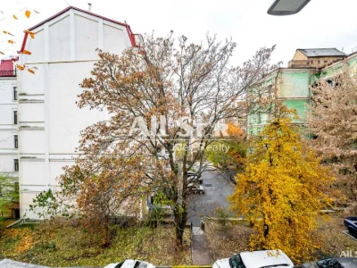 Квартира. Київ, вулиця Олеся Гончара