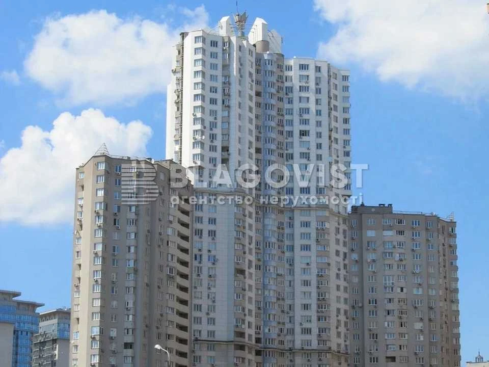 Квартира. Киев, Княжий Затон ул.