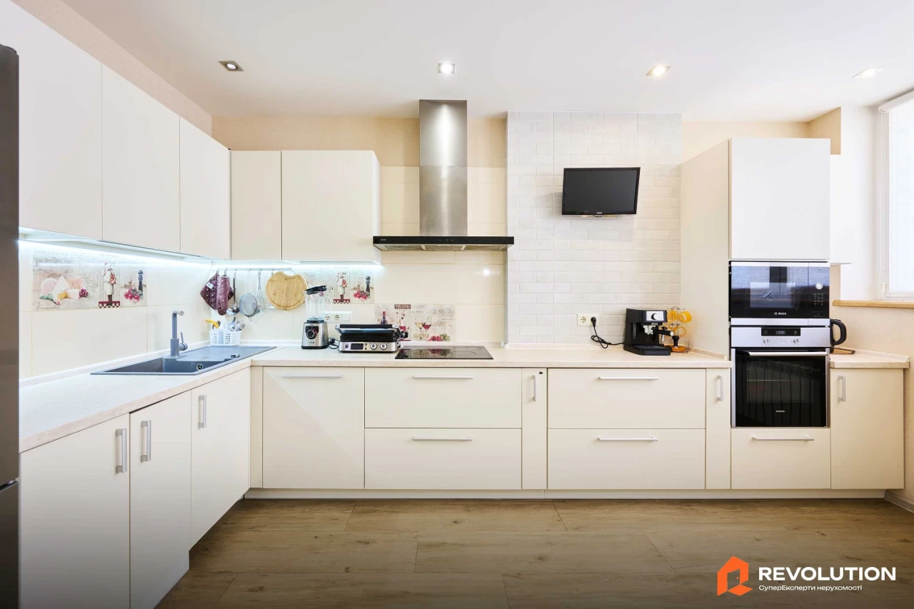 Без комиссии. Продажа 3-комнатной квартиры 79,7 м², ЖК «Глорія Парк» в Шевченковском районе