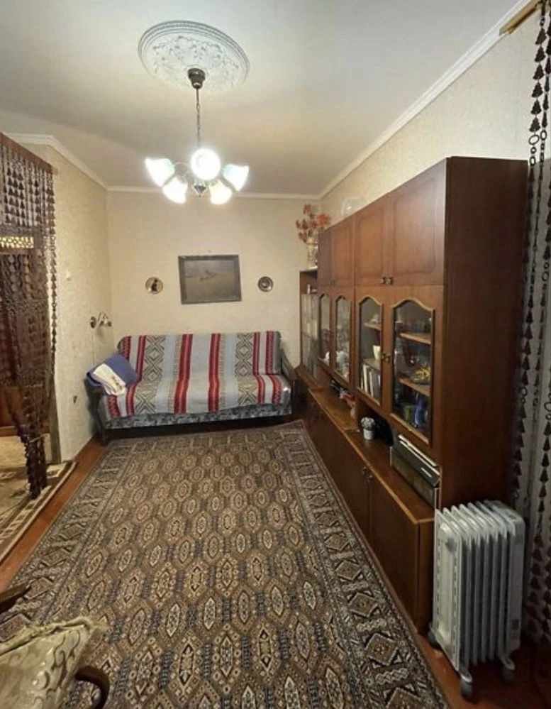 Продається 2-к, 2/3, 42 м2,  Костанайська 8/2