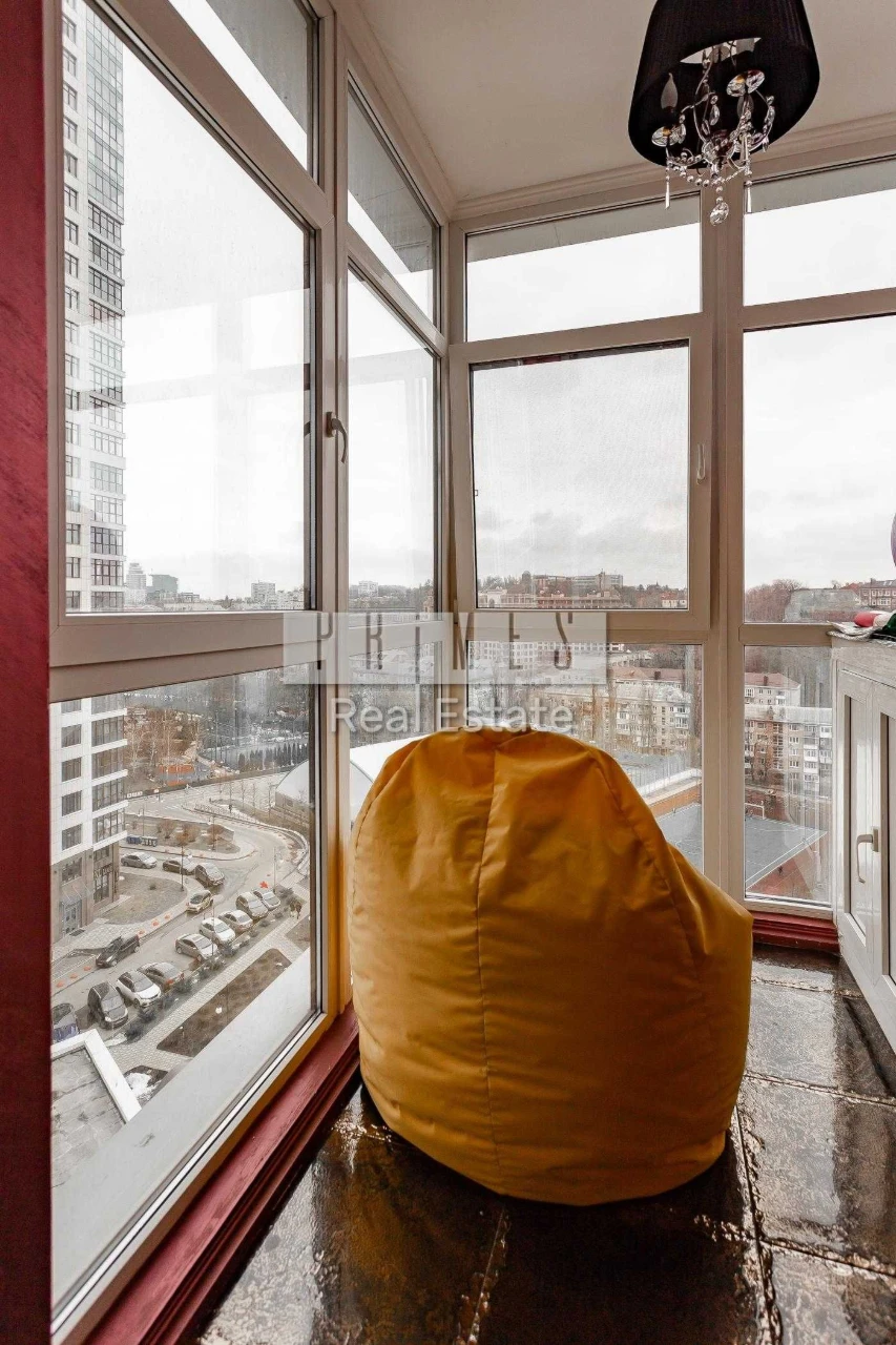 Продаж 3-кімнатної квартири 117м² в ЖК «Новопечерские Липки», вул. Анд