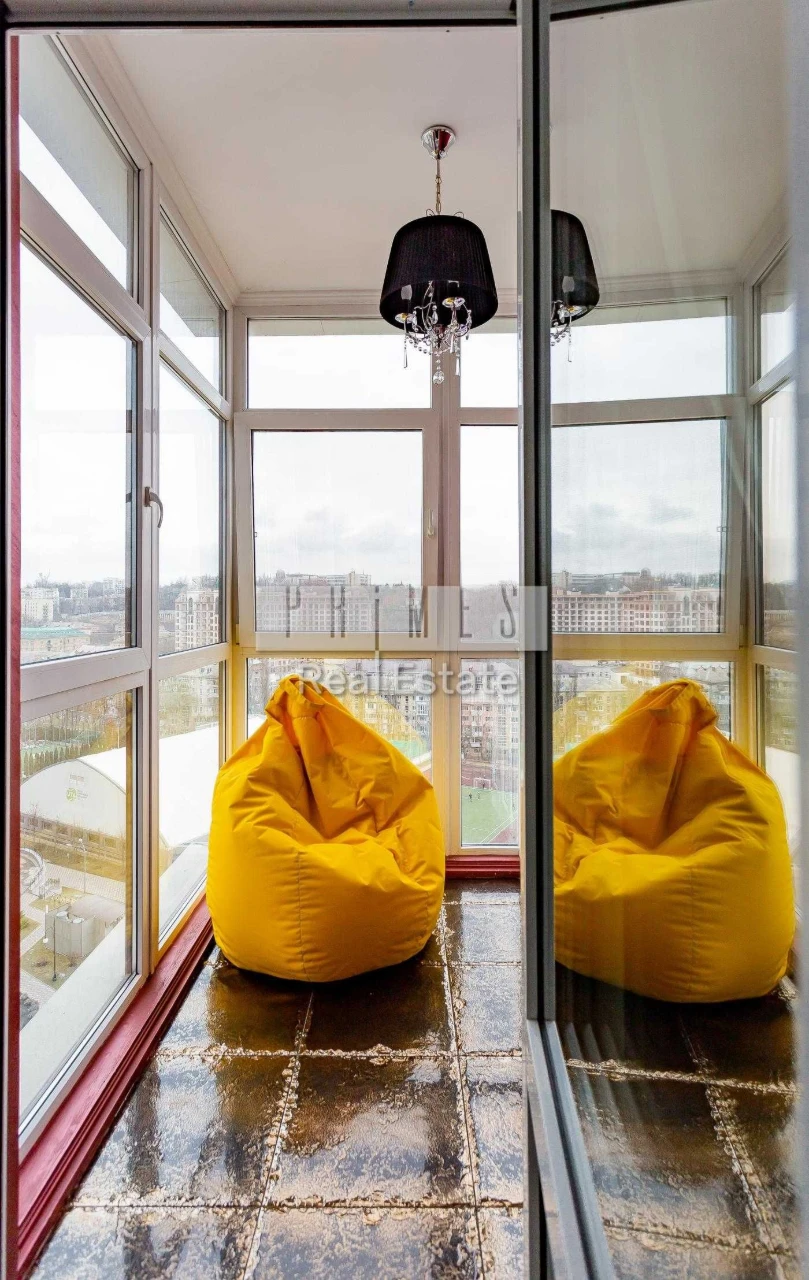 Продаж 3-кімнатної квартири 117м² в ЖК «Новопечерские Липки», вул. Анд