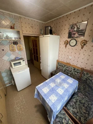 Sale of 2-room apartment at Zakrevskogo 85