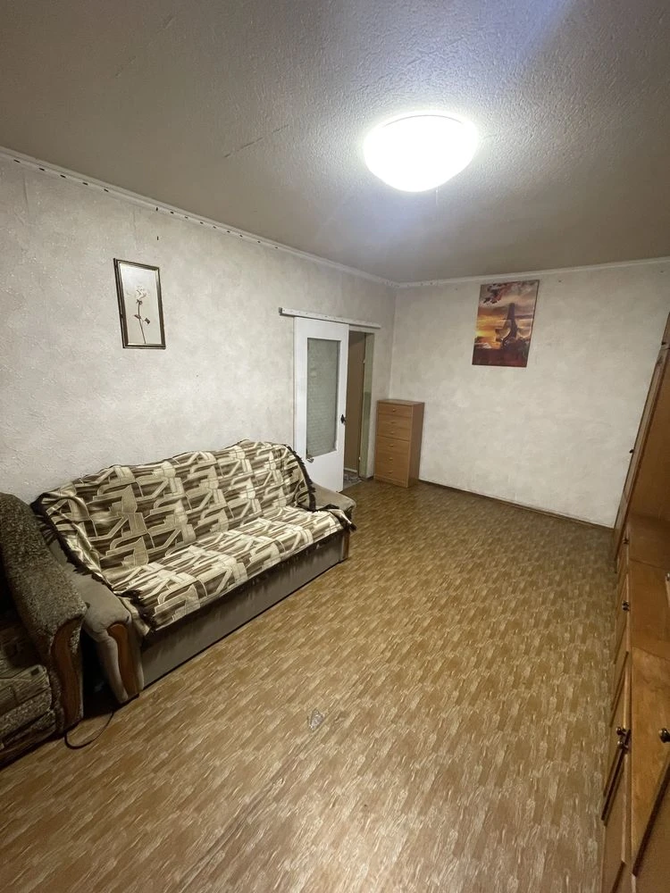 Sale of 2-room apartment at Zakrevskogo 85