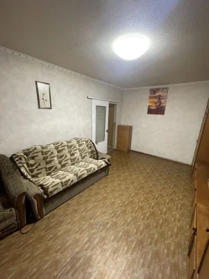 Sale of 2-room apartment at Zakrevskogo 85