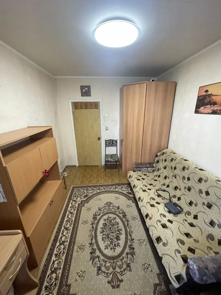 Sale of 2-room apartment at Zakrevskogo 85