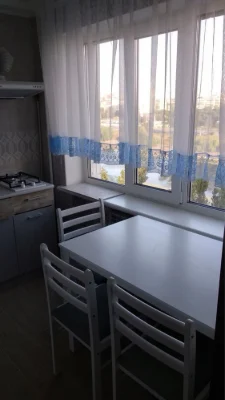 Продаж 1 квартири. Дніпровський район Ентузіастів  вул.3