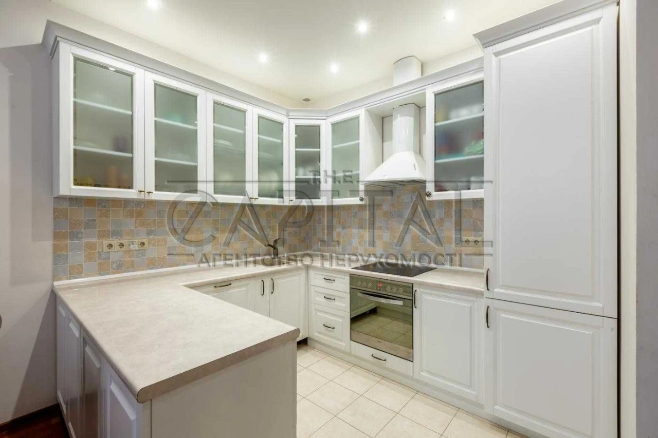 Продається 2-кімнатна квартира 80 м² | Печерськ | Коновальця 36В