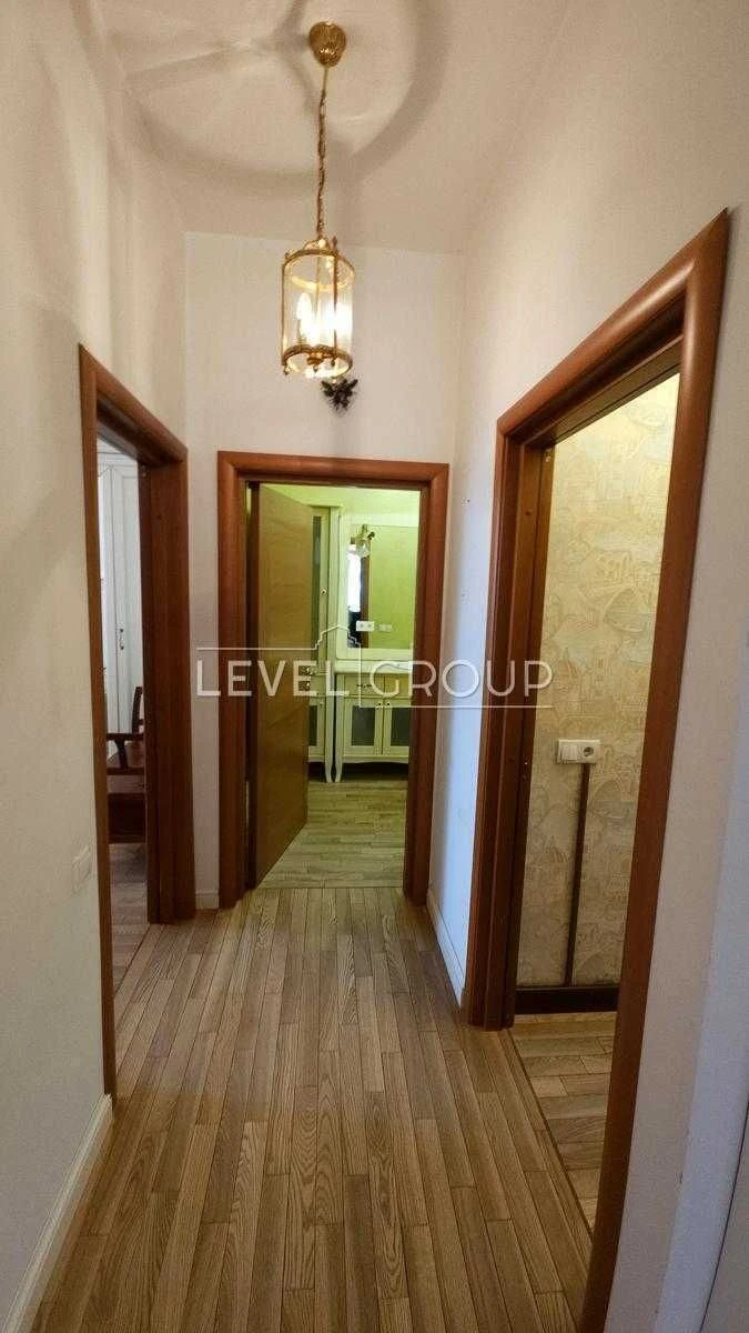 Apartment in Oasis Complex, Obolon, 3 rooms, 104 m² at V. Ivasyuk, 6a, floor 1 / Obolon