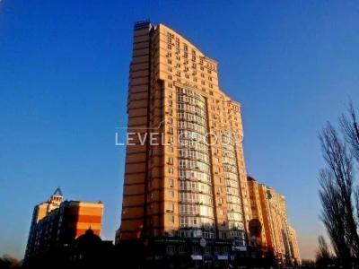 Apartment in Oasis Complex, Obolon, 3 rooms, 104 m² at V. Ivasyuk, 6a, floor 1 / Obolon