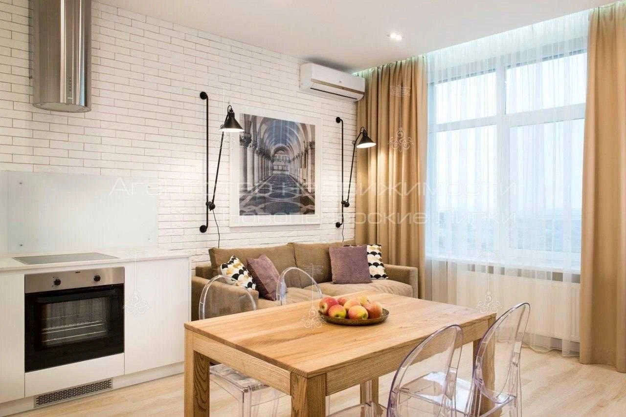 Sale of a 1-bedroom apartment in the Novopechersky Lipki residential complex, View