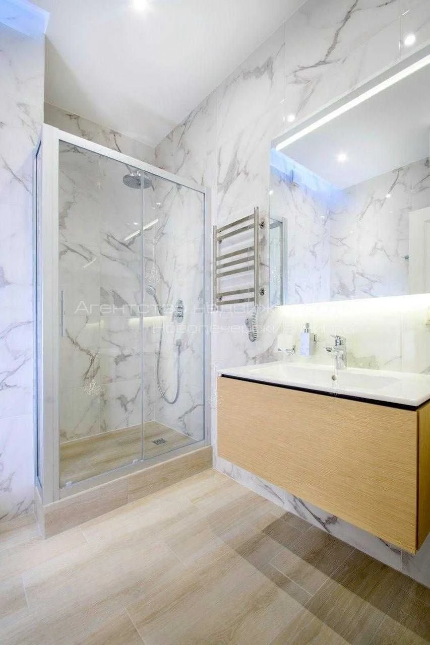 Sale of a 1-bedroom apartment in the Novopechersky Lipki residential complex, View