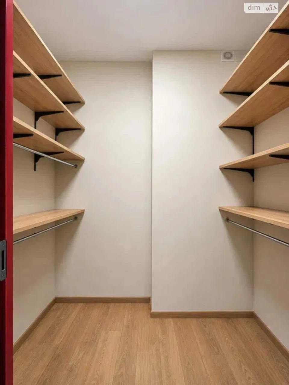 Apartment for Sale - Sapernoye Pole