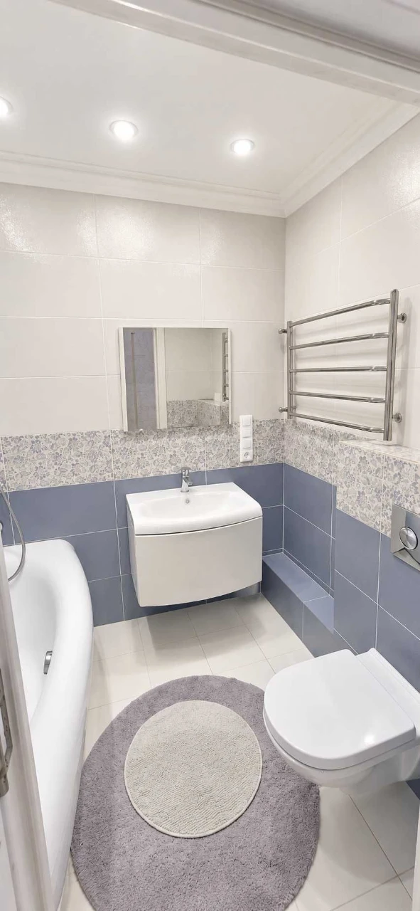 Bright 3-bedroom apartment on Regenerator Street, 4, Komfort Town residential complex