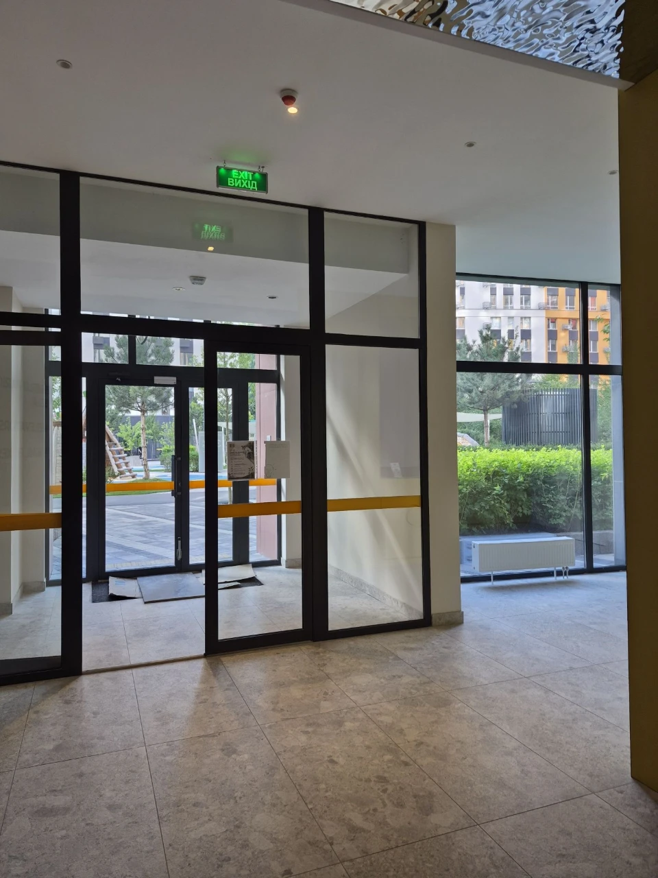 Sale of 1-room apartment in Svitlo Park residential complex, Holosiiv district.