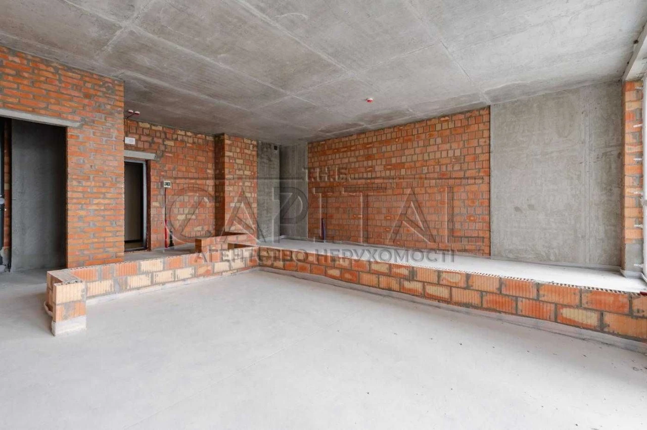 Sale of a panoramic 3-bedroom apartment (74.3 sq m) in a business class residential complex