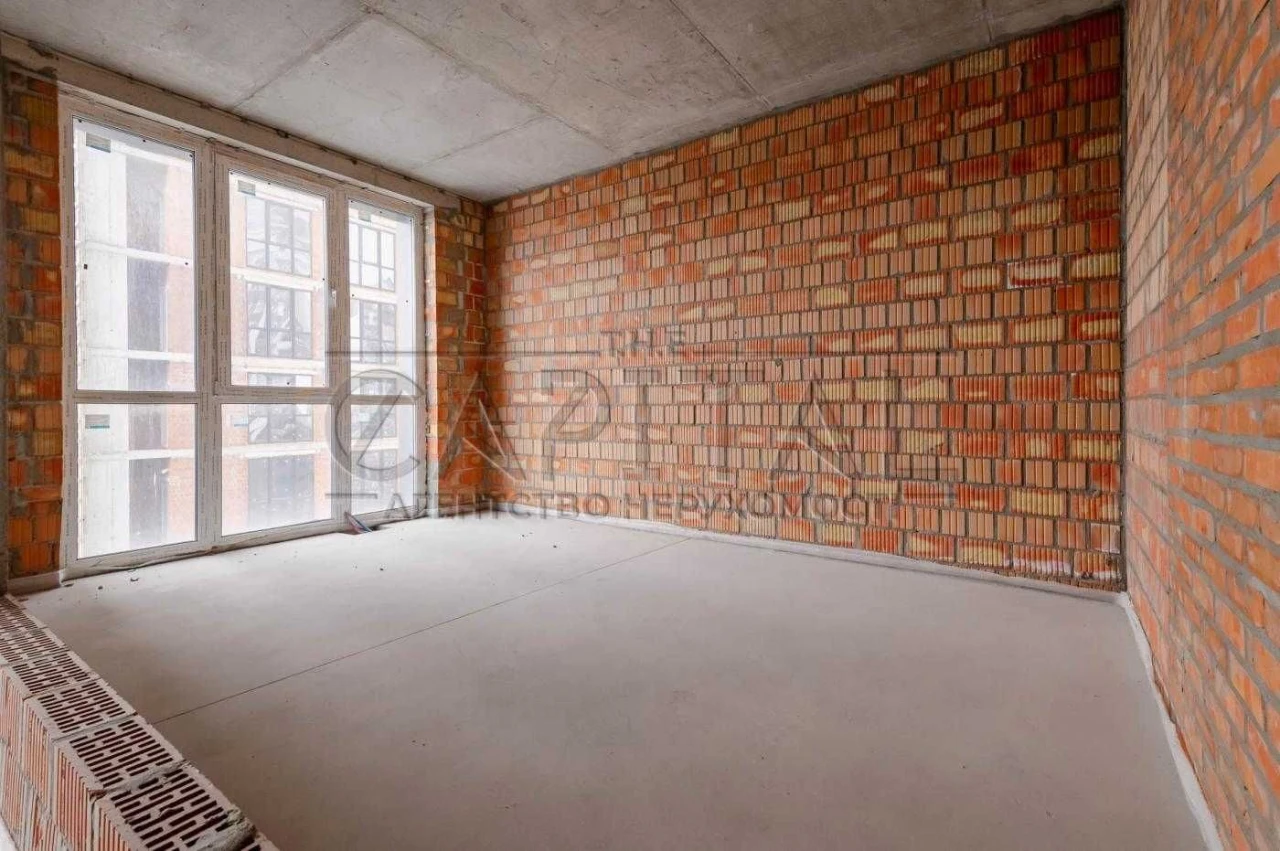 Sale of a panoramic 3-bedroom apartment (74.3 sq m) in a business class residential complex