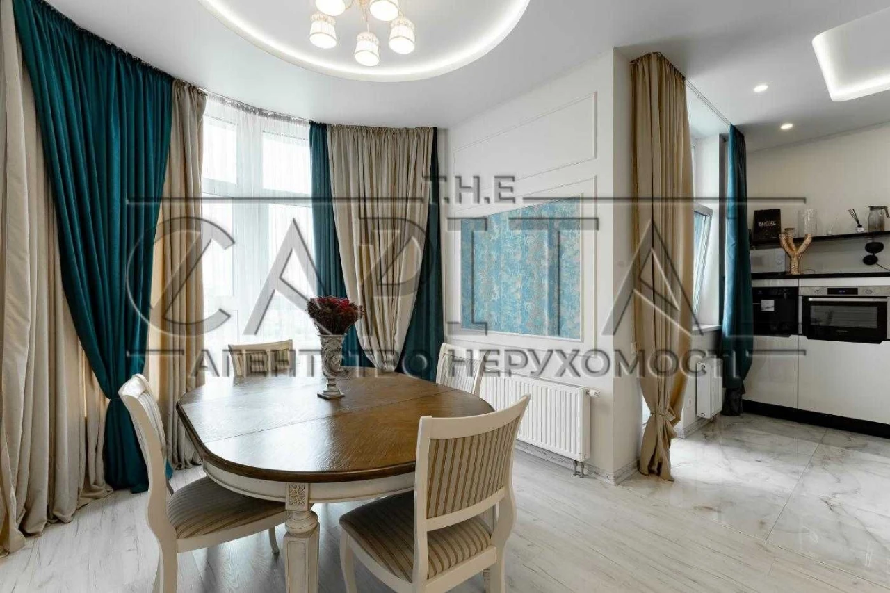 Apartment for Sale / St. Ioann Pavlo II 11 / Palace Ukraine