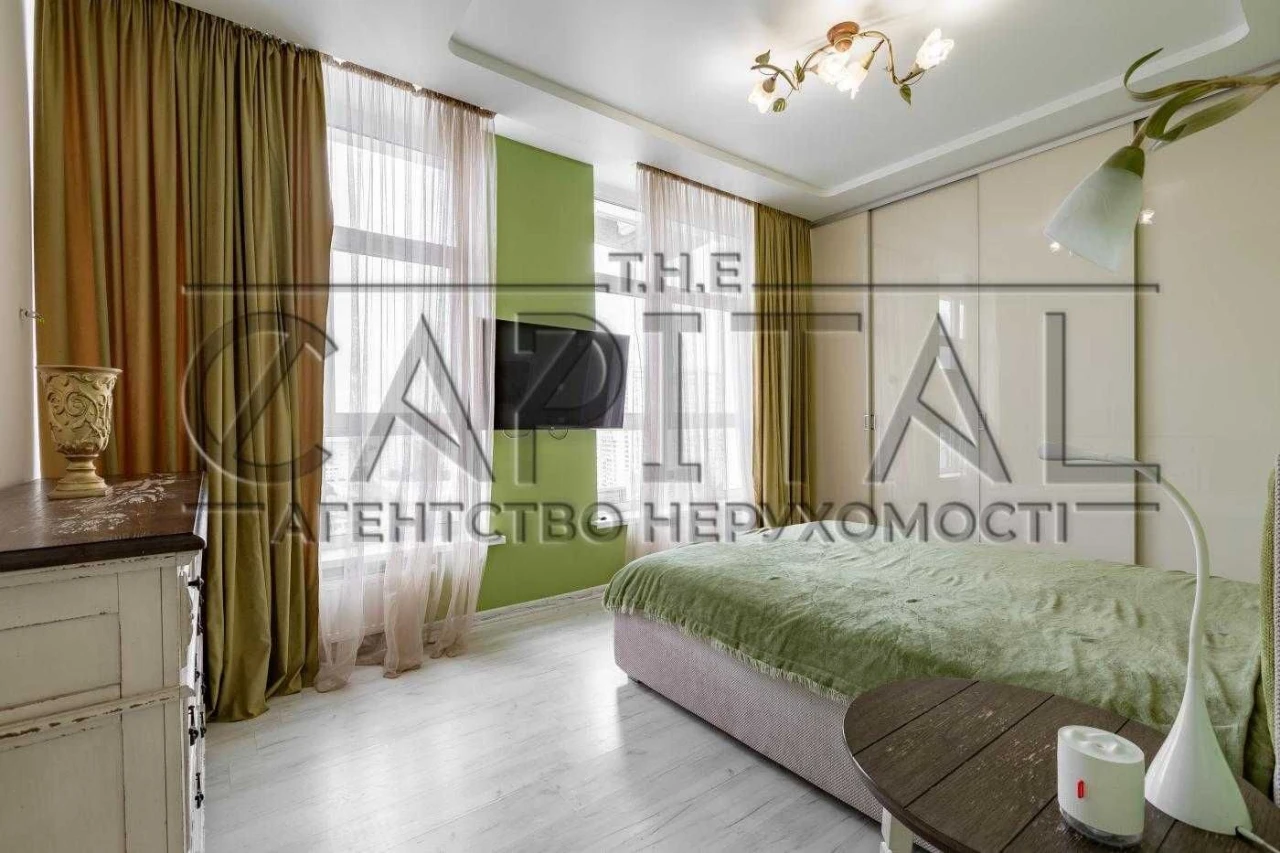 Apartment for Sale / St. Ioann Pavlo II 11 / Palace Ukraine