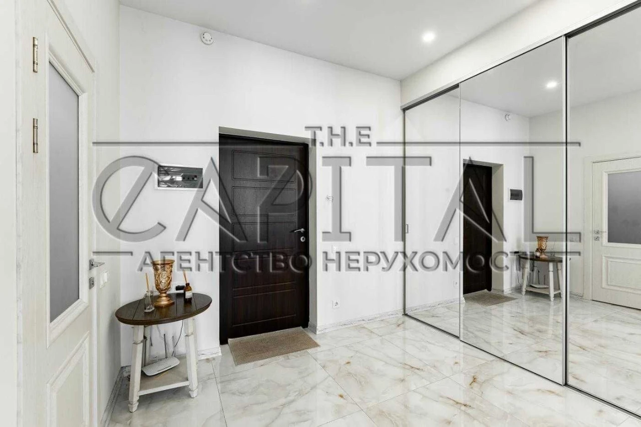 Apartment for Sale / St. Ioann Pavlo II 11 / Palace Ukraine