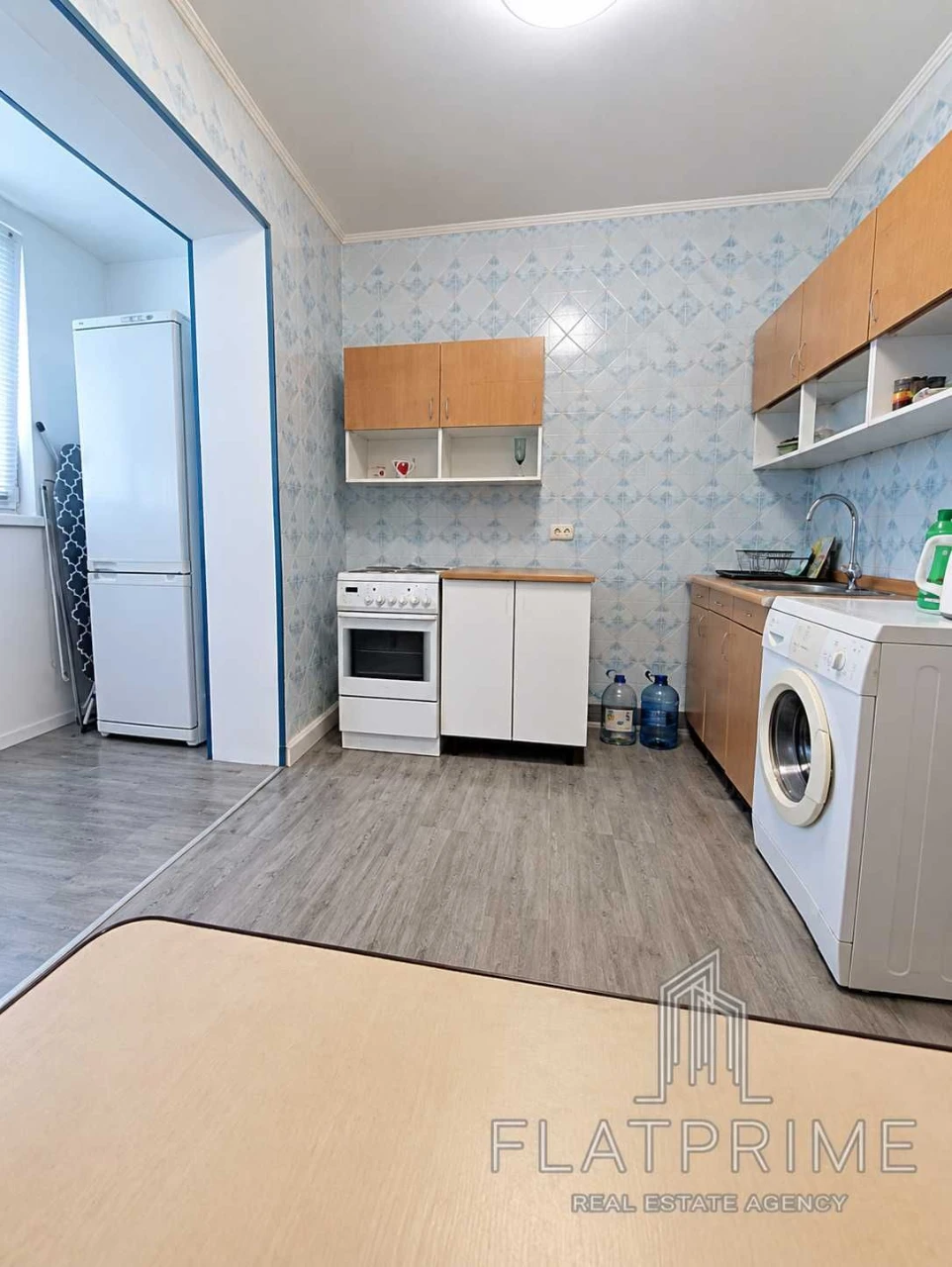 2-bedroom apartment near METRO TEREMKI 5 minutes walk Теремківська street