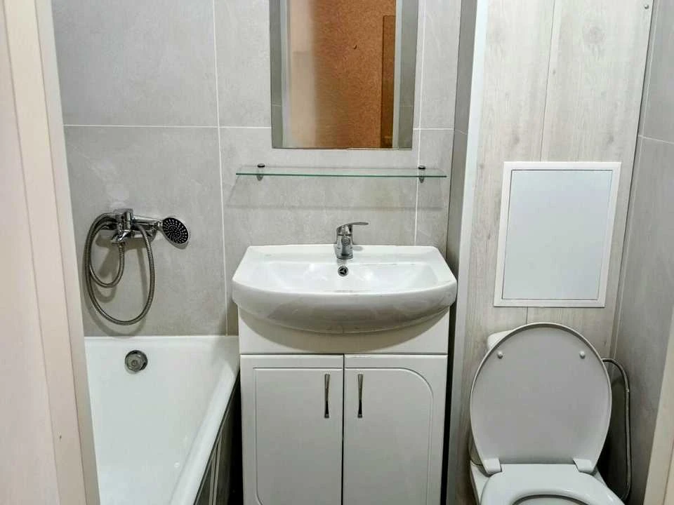 Квартира. вулиця Дністрова, Київ.