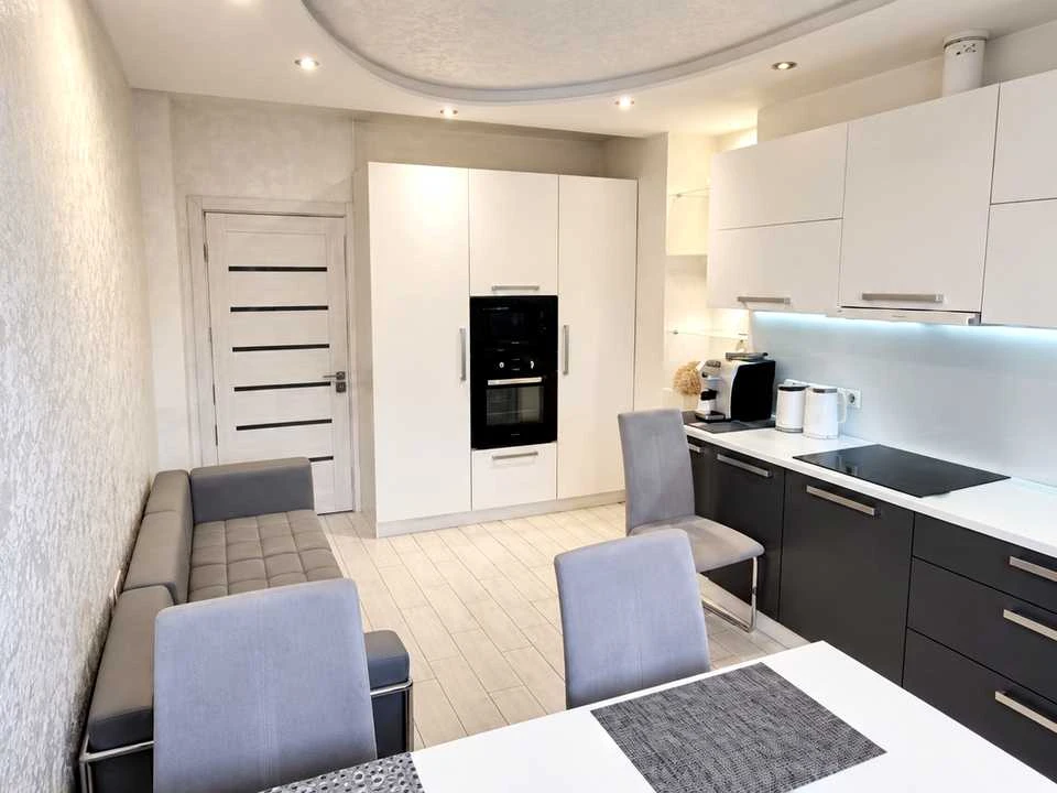Apartment. Regenatorna st.