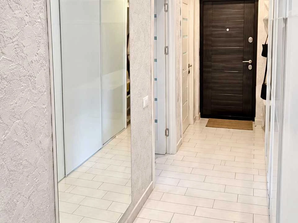Apartment. Regenatorna st.