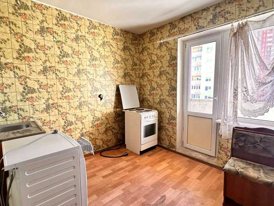 Квартира. вулиця Юлії Здановської, Київ