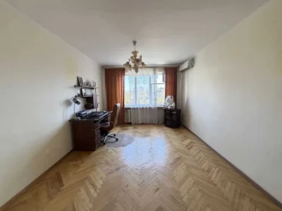 Sale of a 2-bedroom apartment on Shovkynenko Street