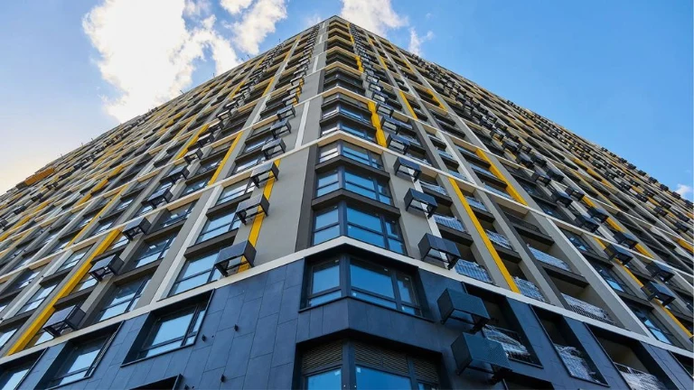 Власник. Продам 1к кв в Русанівська гавань 13-17 будинок вул