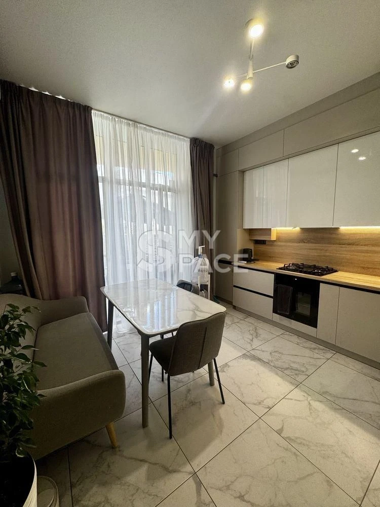 120m2 Apartment in "Italians Quarter", Dubyshanska Street, Obolon, Kyiv