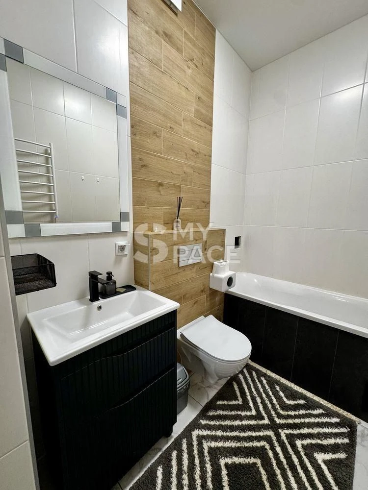 120m2 Apartment in "Italians Quarter", Dubyshanska Street, Obolon, Kyiv