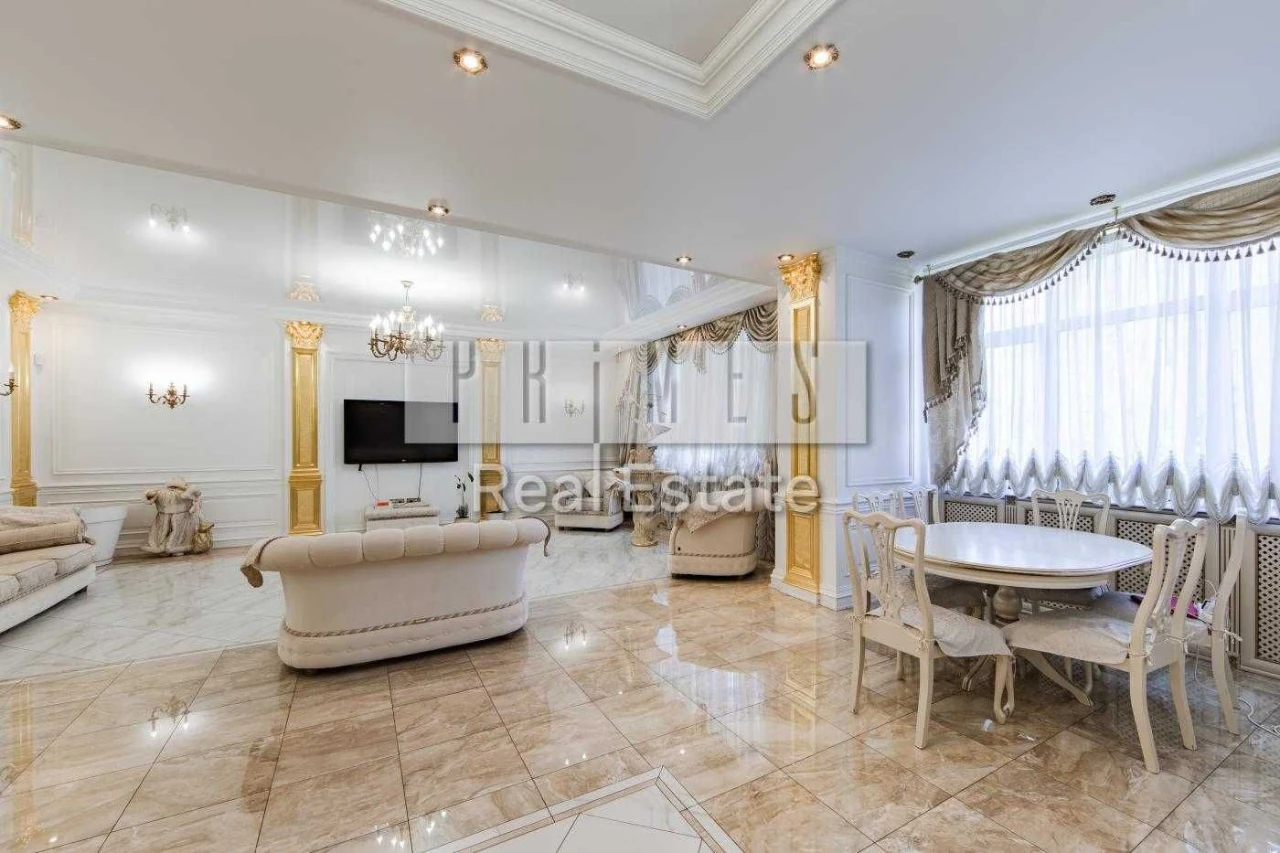 Sale of a 4-bedroom apartment, Lesya Ukrainky 23A, Pecerск