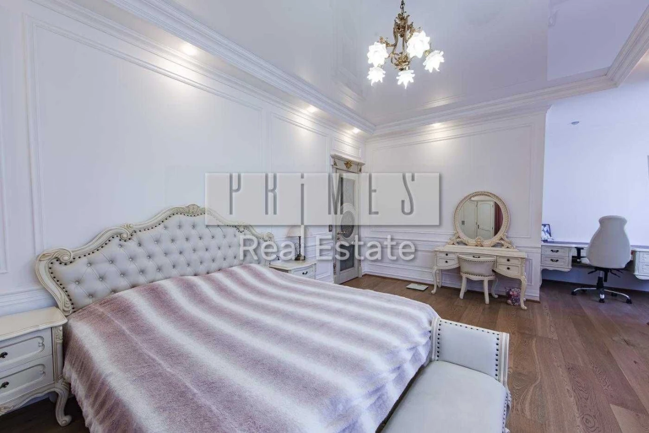 Sale of a 4-bedroom apartment, Lesya Ukrainky 23A, Pecerск