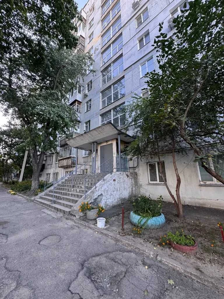 For sale: 1-bedroom apartment in Nagornoye district, Poligony Street 18