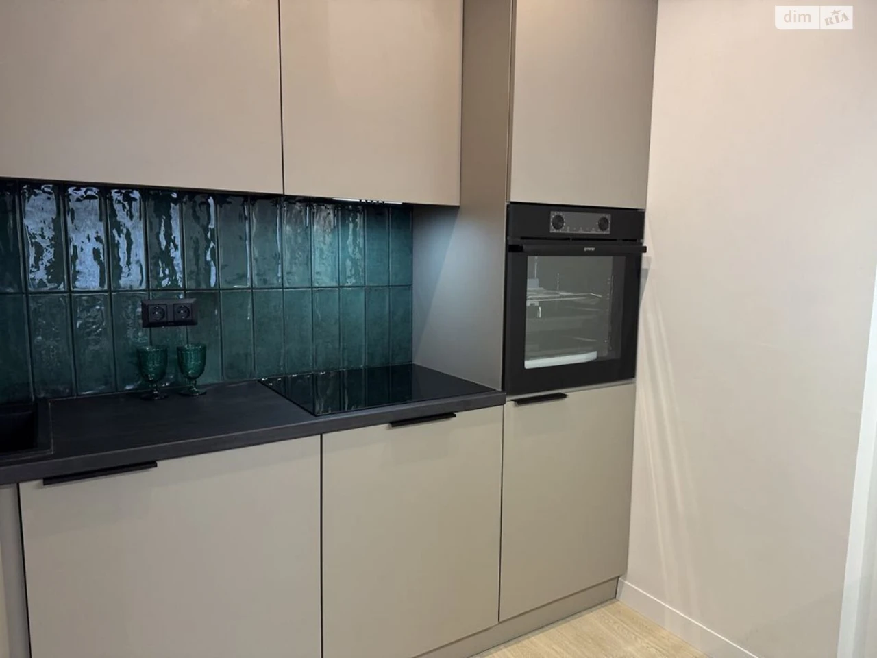 One-Bedroom Apartment for Sale in "Barvy" Residence