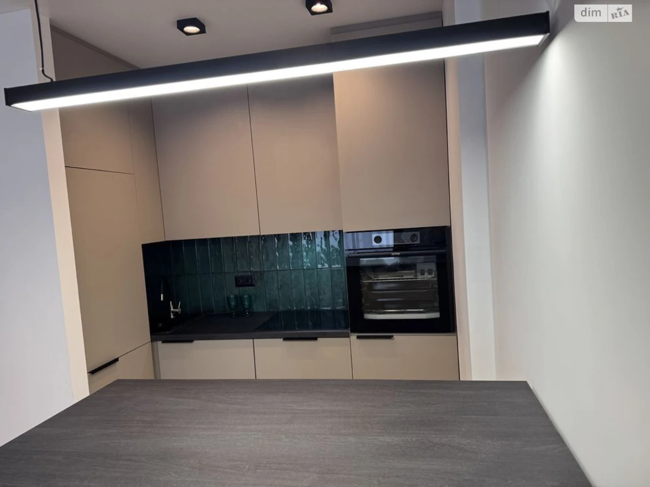 One-Bedroom Apartment for Sale in "Barvy" Residence