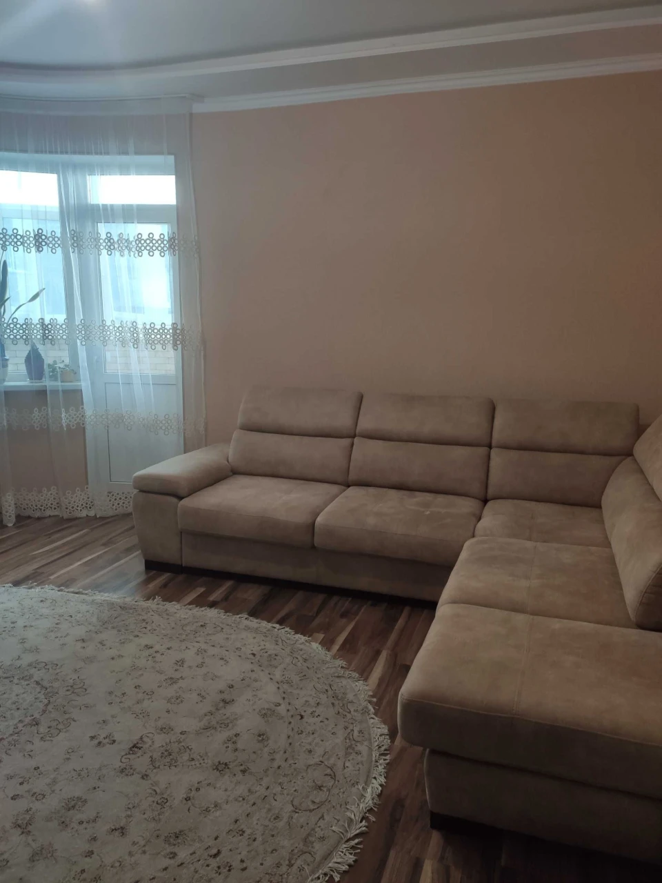 Просторная 3-комнатная квартира 100 м²