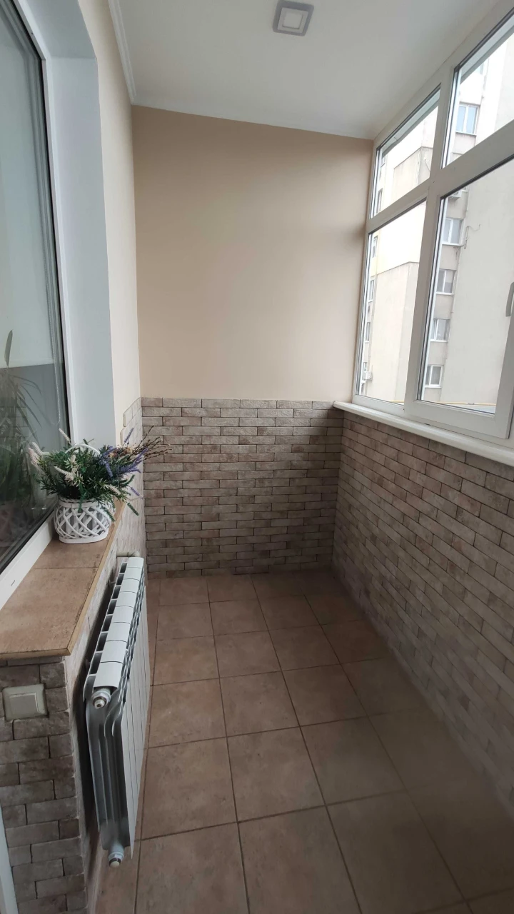 Просторная 3-комнатная квартира 100 м²