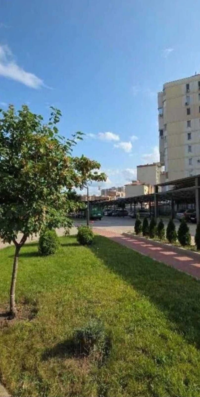 Продам 1 - комнатную квартиру в новом ЖК