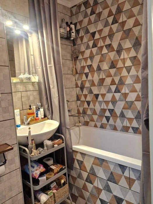 2-room apartment for sale on Kubanskoi Ukrainy St., Desnya