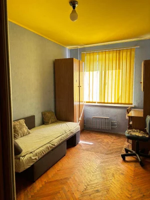Selling 2-bedroom apartment on Street of the Unconquered, Saltivskaya metro station