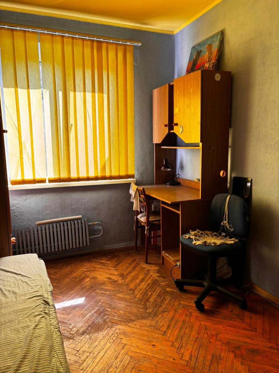 Selling 2-bedroom apartment on Street of the Unconquered, Saltivskaya metro station