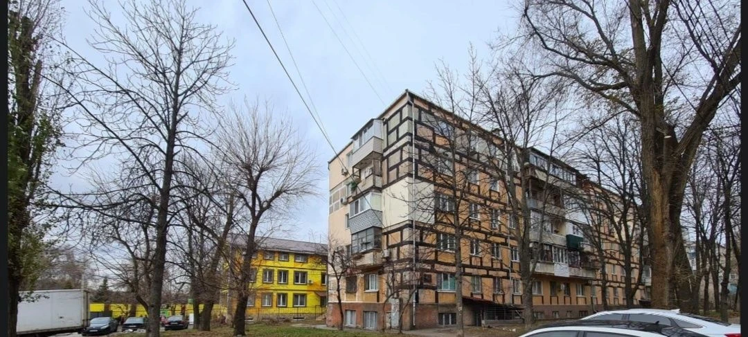 For sale 3 rooms, Gagarin Avenue, Science