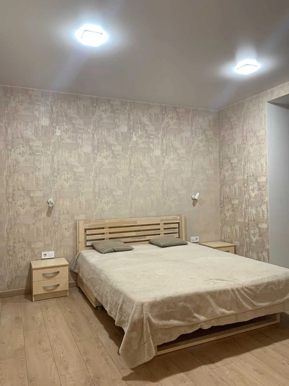 Продам 2 кімнатну сучасну квартиру 60м2  ЖК Ривер Парк Новоб